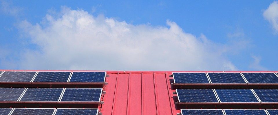 Proč investovat do solárních panelů právě nyní?