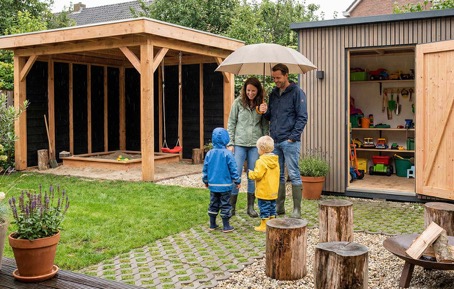 Jak vytvořit zahradu, kde děti chtějí trávit čas (bez ohledu na počasí)